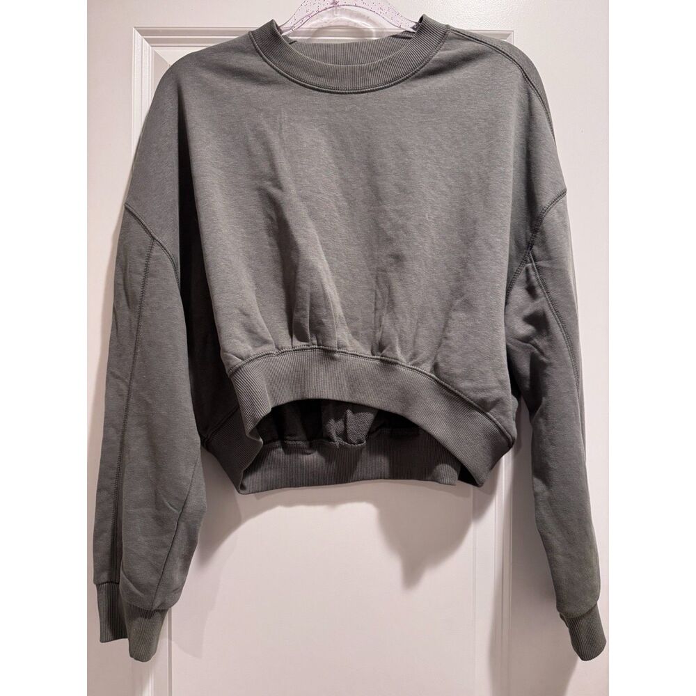H&M Divided Women's M Gray Cropped Oversized Crewneck Sweatshirt